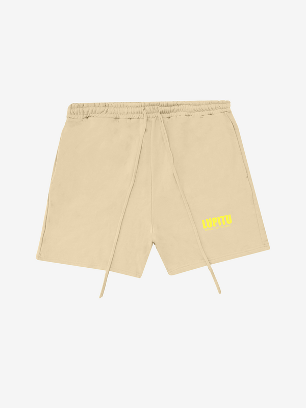 ESSENTIALS POWERED LUPITU CREAM SHORT